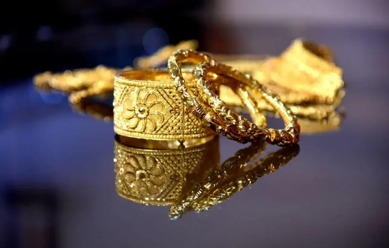 Gold Price Forecast – Gold Continues to See Choppy Behavior